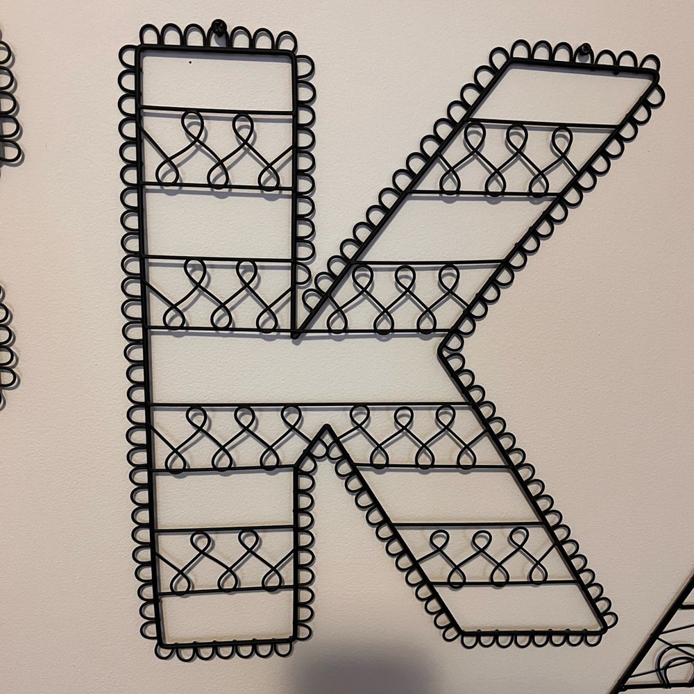 “K” wall hanging for notes/pictures.